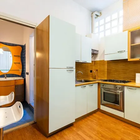 Apartment Extensive Terrace Navigli Toy Artistic