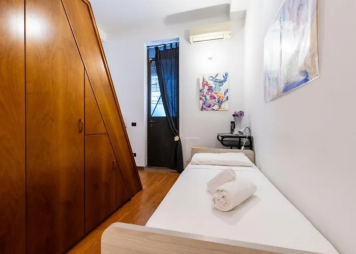 Апартаменты Extensive Terrace Navigli Toy Artistic