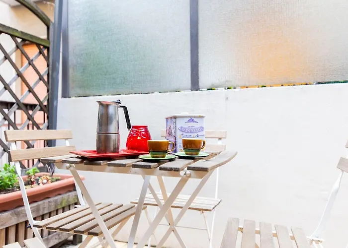 Апартаменты Extensive Terrace Navigli Toy Artistic
